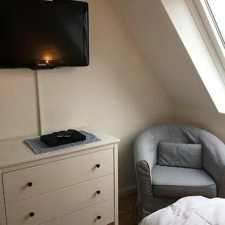 Apartment Schroeder - Bude 63a - Mit Strandkorb Am - Inklusive Bettwaesche Und Handtuecher Westerdeichstrich