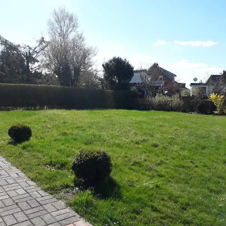Schroeder - Bude 63a - Mit Strandkorb Am - Inklusive Bettwaesche Und Handtuecher Westerdeichstrich